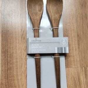 Crofton Kitchen Utensils